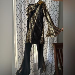 Two Piece Sequin Detailed Costume With Headpiece